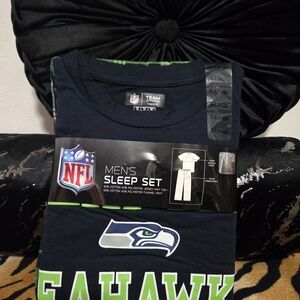 NFL Seattle Seahawks Men's Navy and Green Sleep Set